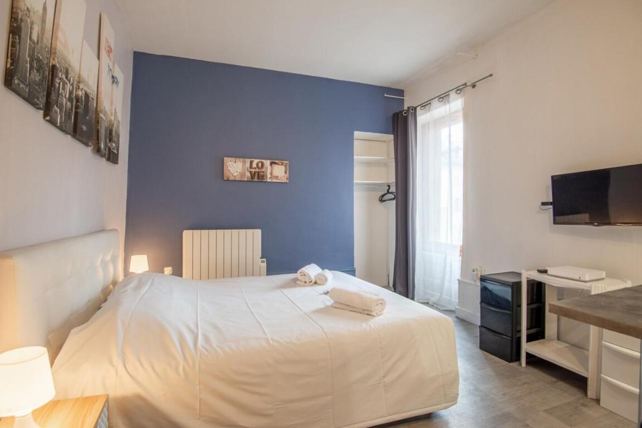Appartement Studio For 2 Located In The City Center à Annecy Extérieur photo
