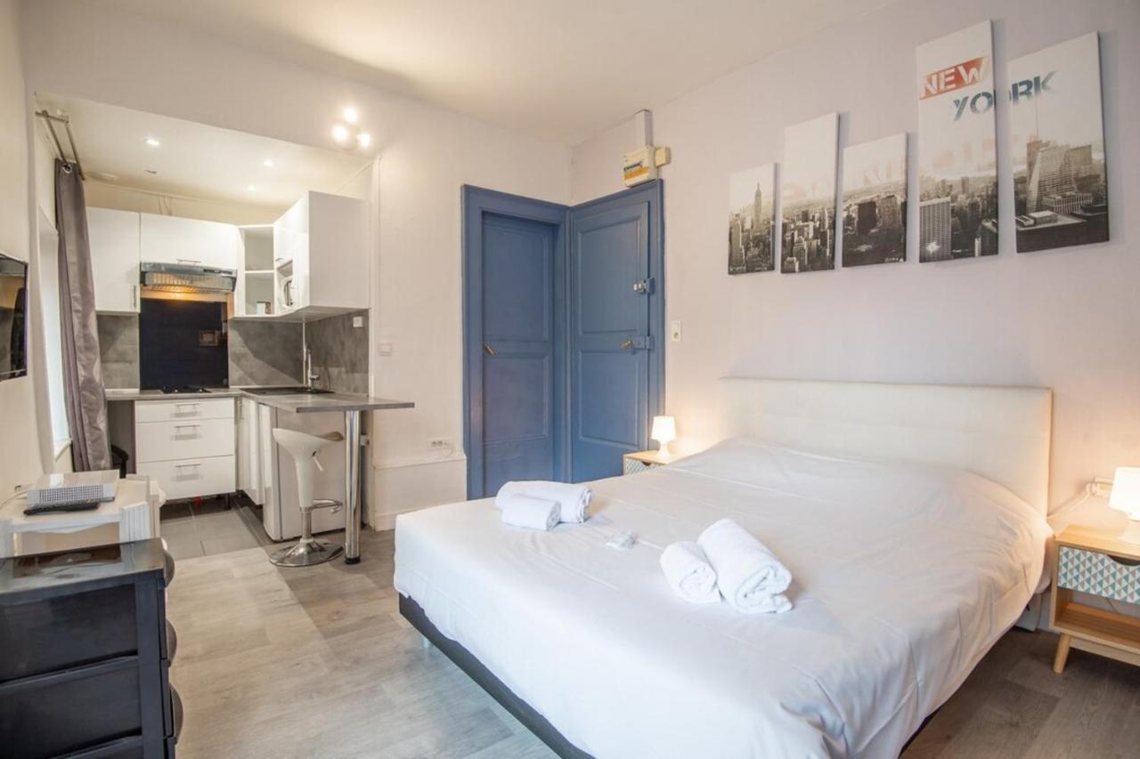 Appartement Studio For 2 Located In The City Center à Annecy Extérieur photo