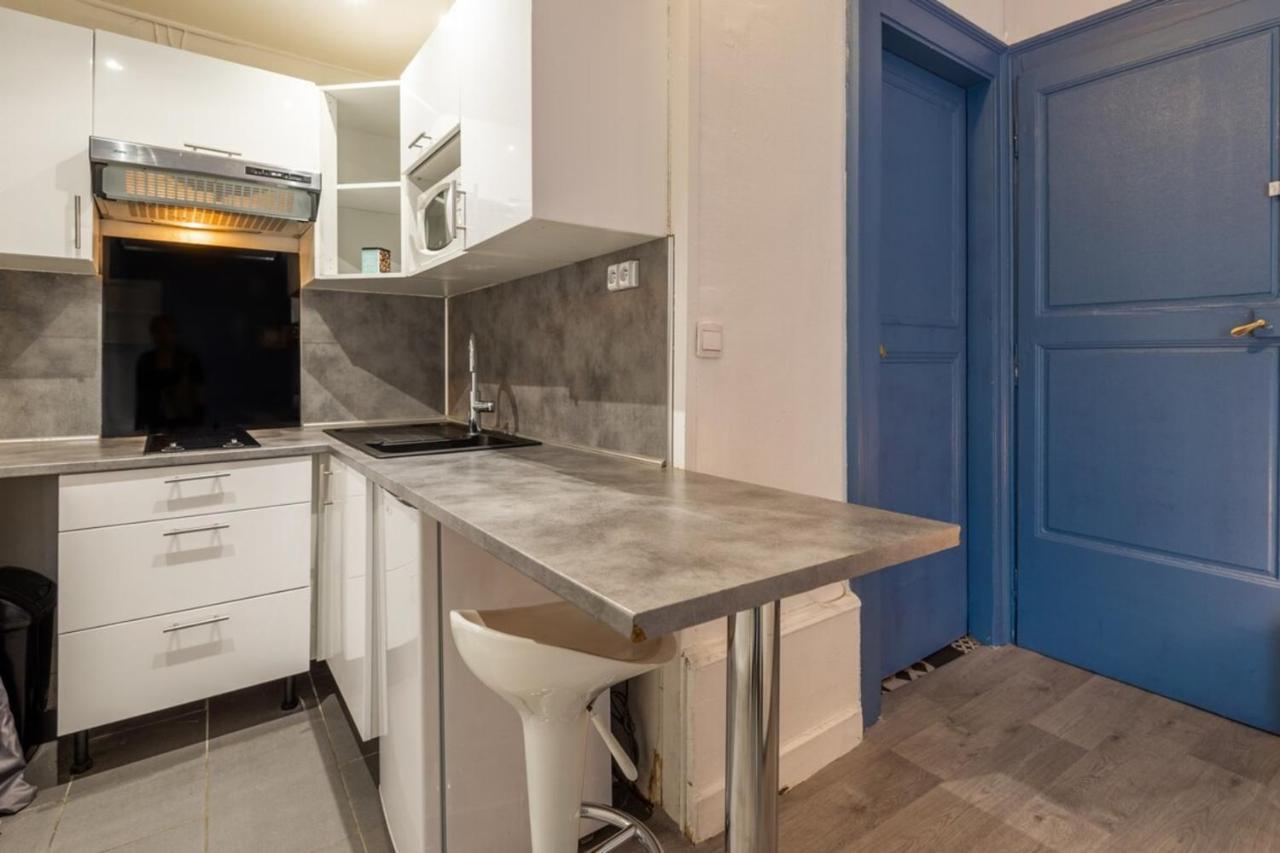 Appartement Studio For 2 Located In The City Center à Annecy Extérieur photo